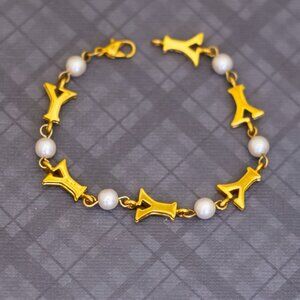 7 inch, Vintage White Faux Pearls Letter Y Links Gold Tone Bracelet - G49